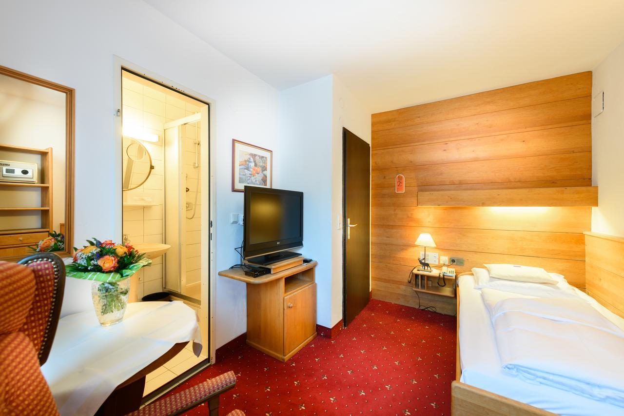 Haus Stefanie - Adults Only Hotel Seefeld in Tirol Exterior photo