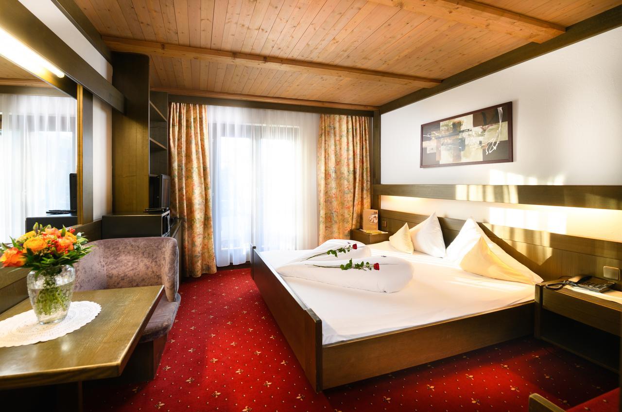 Haus Stefanie - Adults Only Hotel Seefeld in Tirol Exterior photo