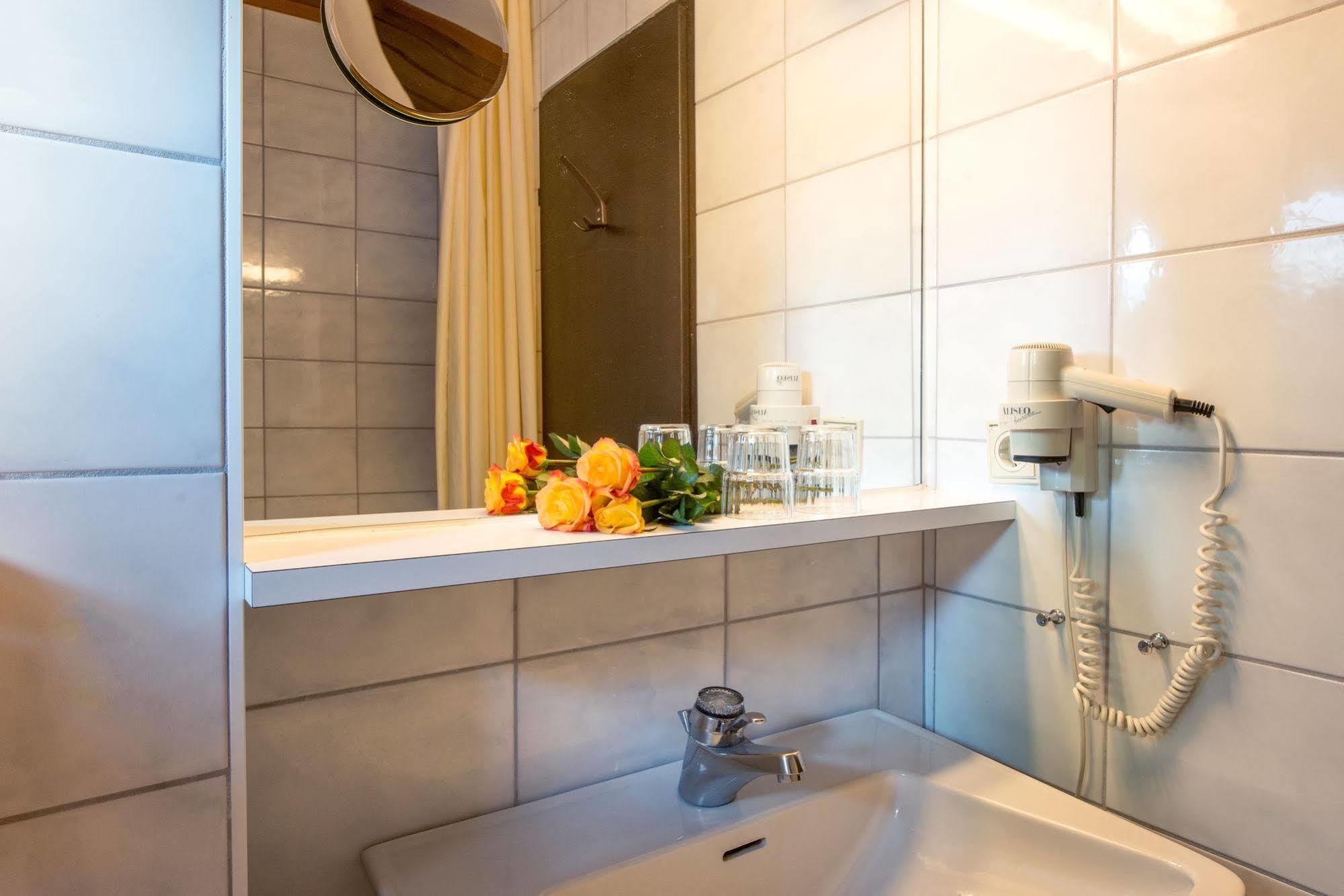 Haus Stefanie - Adults Only Hotel Seefeld in Tirol Exterior photo