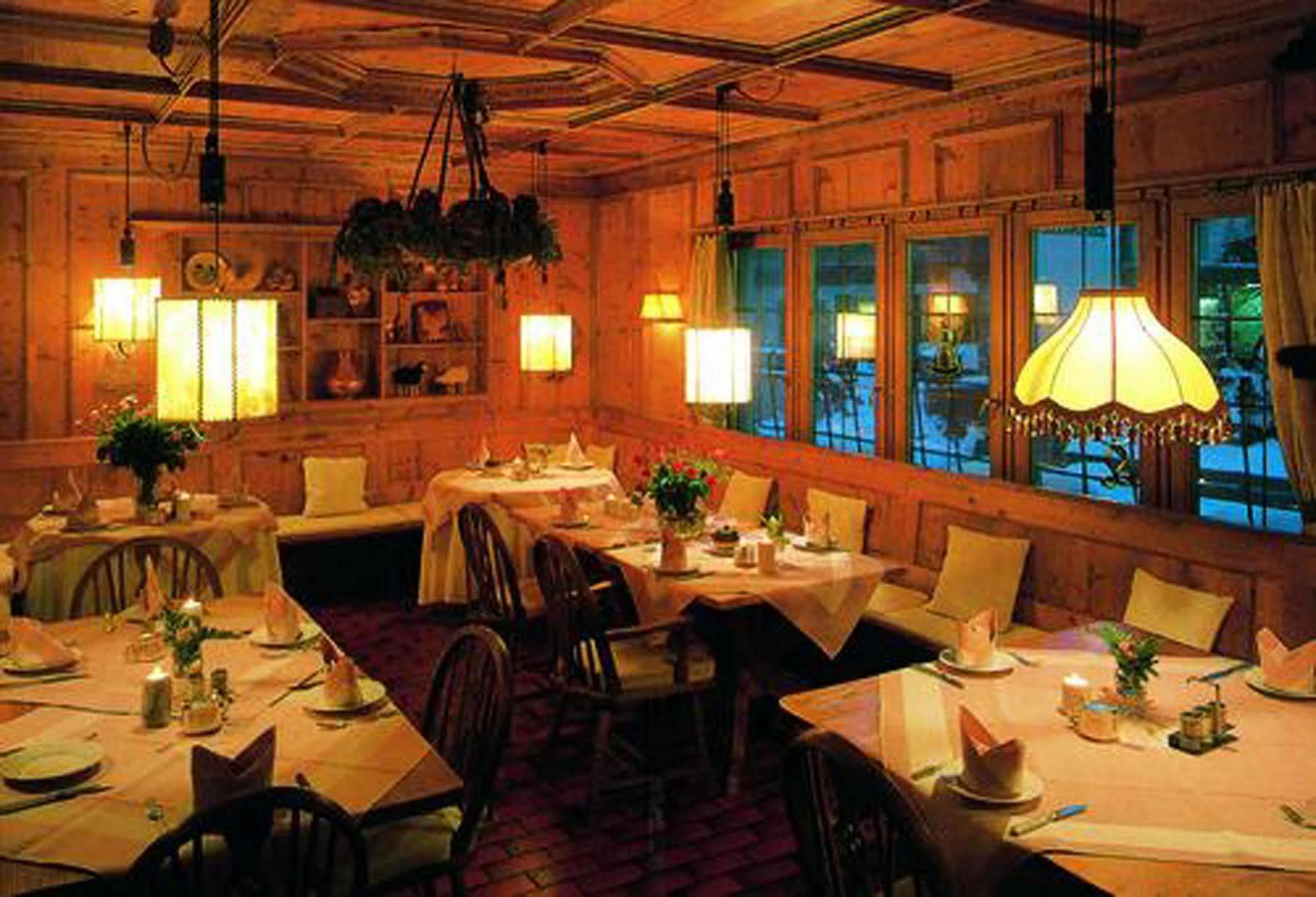 Haus Stefanie - Adults Only Hotel Seefeld in Tirol Exterior photo